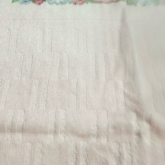 3/$20 Lady Pepperell Westpoint VTG Pink Floral USA Made Cotton Blend Hand Towel - Picture 4 of 7